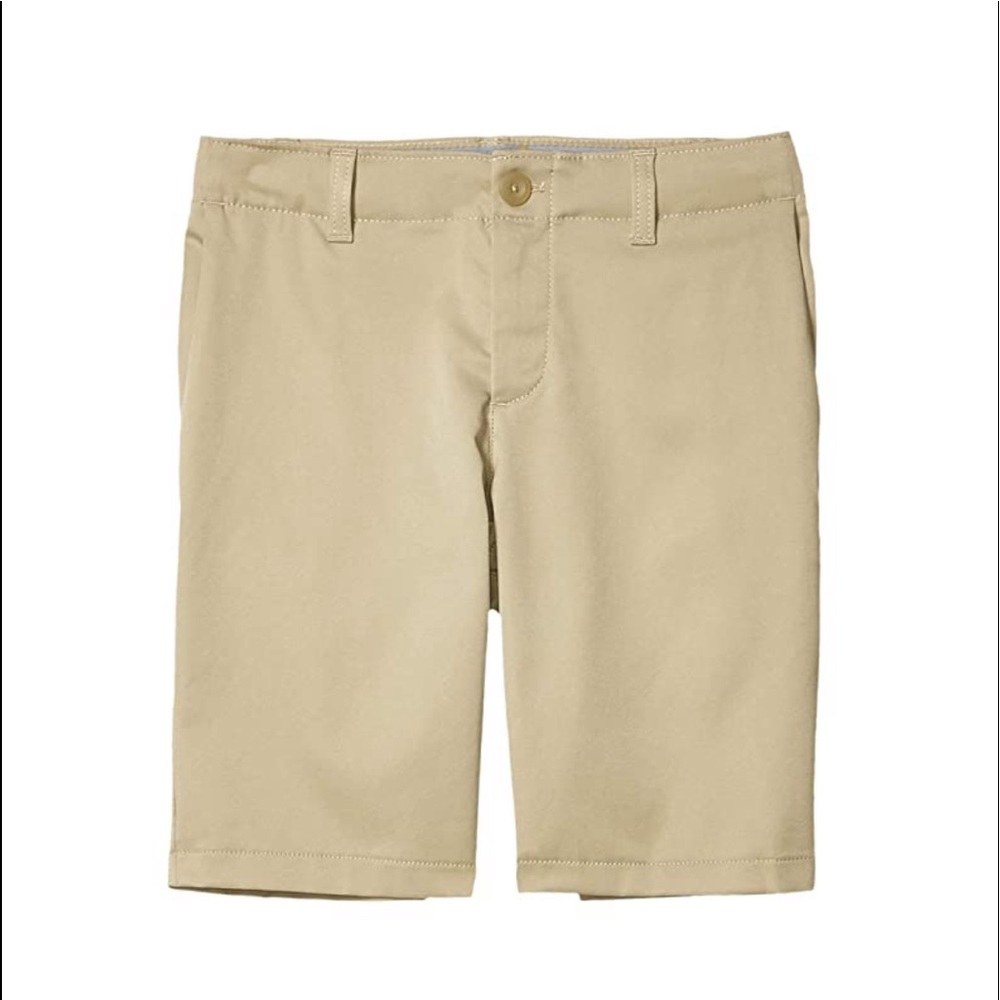 Boys Under Armour khaki shorts